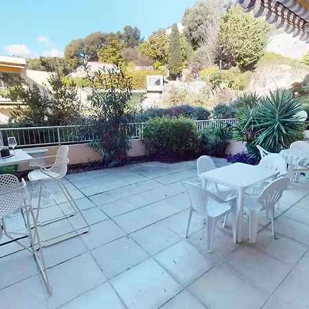 3p Climatise Avec Grande Terrasse, Piscine Et Wifi - Fr-1-196-350 Apartment