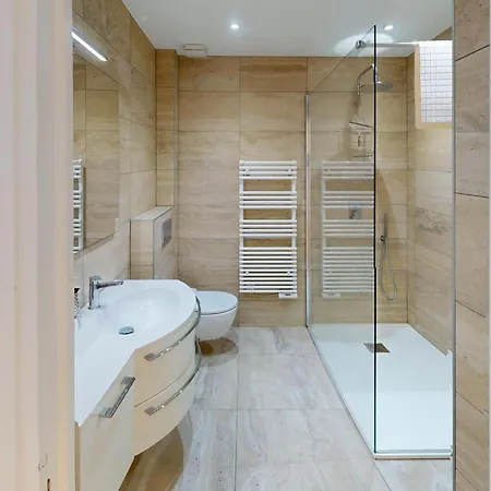 3p Climatise Avec Grande Terrasse, Piscine Et Wifi - Fr-1-196-350 Apartment Menton